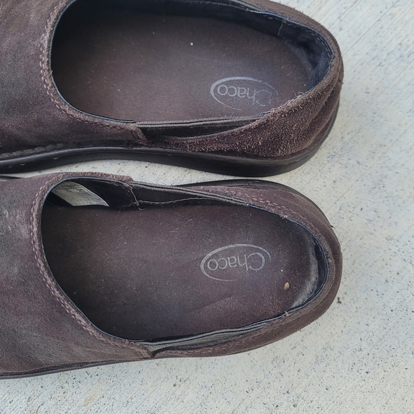 Chaco zogonnit Vibram Nurl Brown suede slip on 9.5